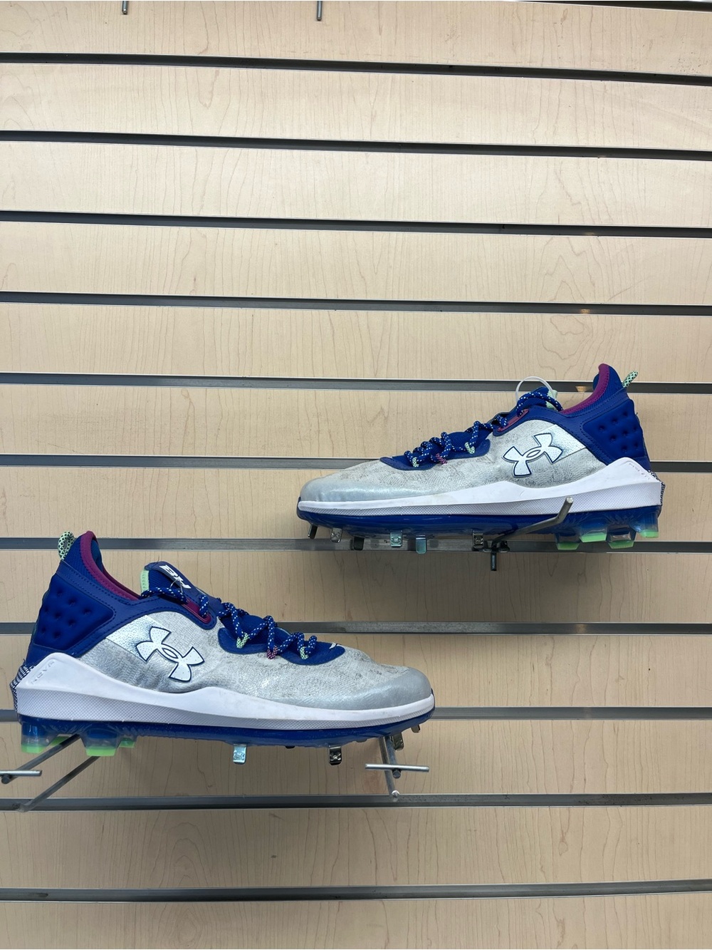 Under Armour Bryce Harper 8 Silver and Blue Men’s metal Baseball Cleats